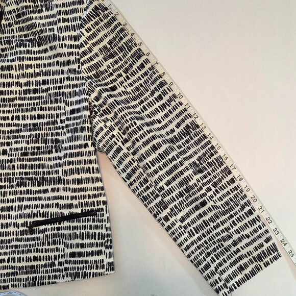 NWT -- Calvin Klein Women’s Plus 18W Black & White Printed Open Front Blazer - Picture 7 of 13